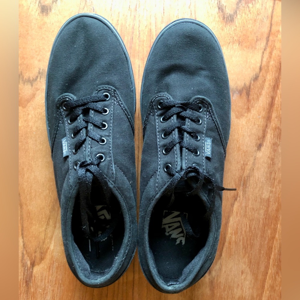 Vans canvas lace-up sneaker, Black, Women’s size 8.5